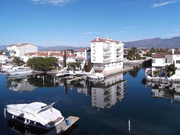 Fermement : l’Espagne